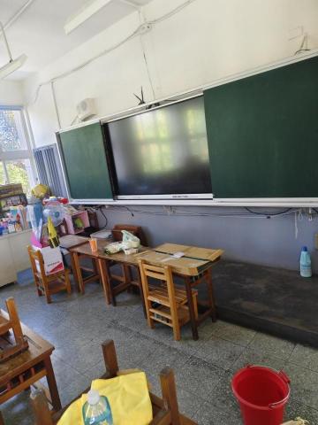 安安個人清潔工作室 - 教室打掃