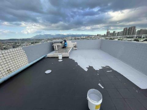 丙寅實業社 - 頂樓防水