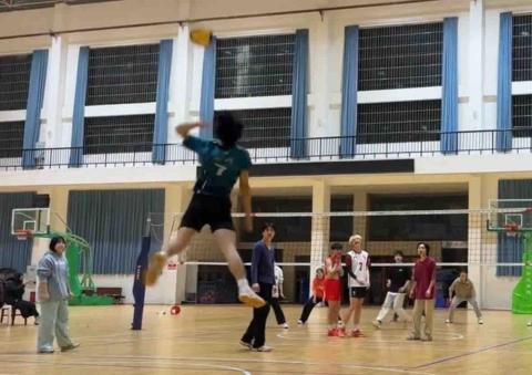 私人排球訓練中心 - 