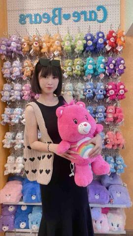 提供二手車服務的專家林娟如