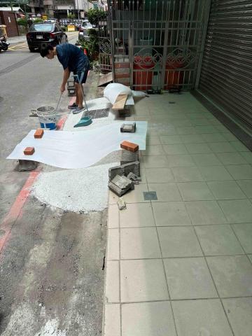 居宅通修繕工程（丘川工程行） - 