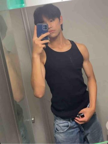 提供隱格鬥服務的專家李兆祐