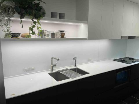 鑫宥玻璃工程 - 廚房烤玻