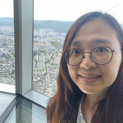 提供台南小提琴服務的專家李可茵