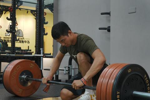 石中健肌力體能訓練空間 - 