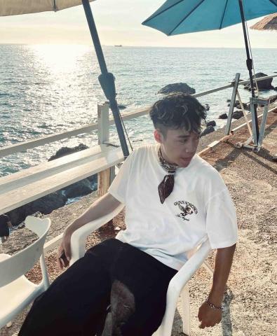 提供台中吉他女老師服務的專家史翔宇