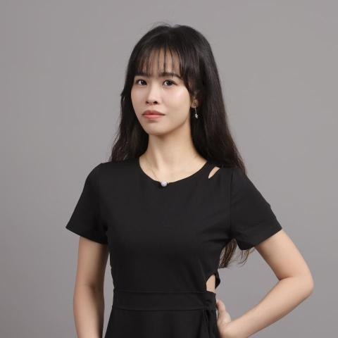 跨國專案管理 × 電商行銷 × 英中雙語專業 跨國專案管理 × 電商行銷 × 英中雙語專業