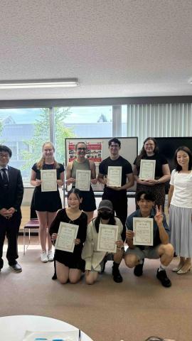 林恩慈 - 北海道留學證書頒發