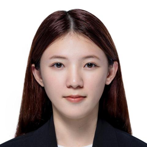 提供公關服務的專家YI CHEN