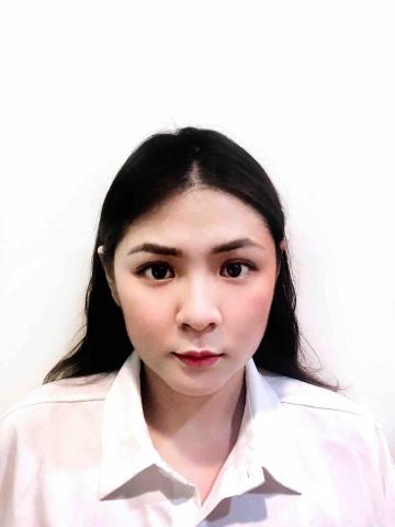 提供高中歷史服務的專家Vanessa