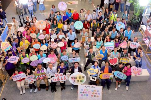 山禾印刷有限公司 - 造型手拿板 山禾印刷有限公司 - 造型手拿板