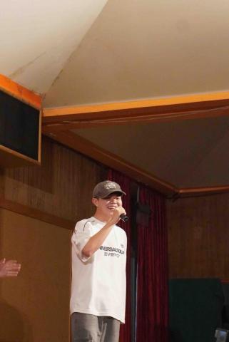 洪浩宬 - 大學表演照