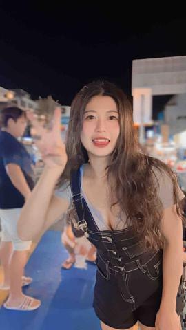 提供打字排版服務的專家鄭蓉雲