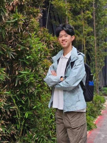 提供140服務的專家Darren