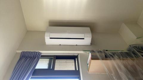 巫牧霖 - 分離式冷氣安裝