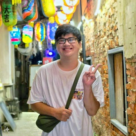 提供樹林服務的專家謝兆杰