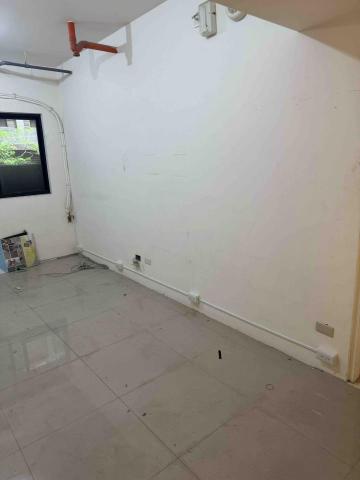 萬能合作社 - 新增插座