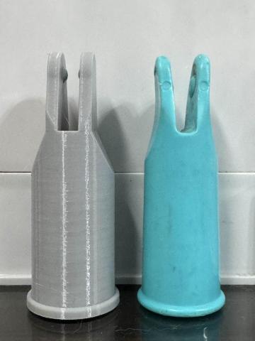 wei猛先生 - 妙潔抹布拖把頭，左邊是個人繪製做出的，而右邊是原廠的，個人製作使用的材質是PETG