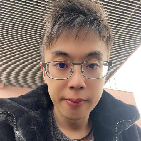 提供汽車鍍膜台南服務的專家吳俊霖