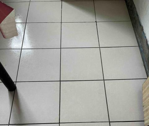 林詩叡 - 位於廚房（房子總坪數約為35坪）