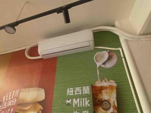 極勁工程行 - 安裝室內機