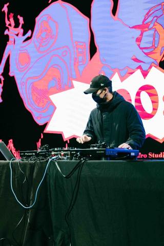 提供dj dj dj服務的專家葉昶成