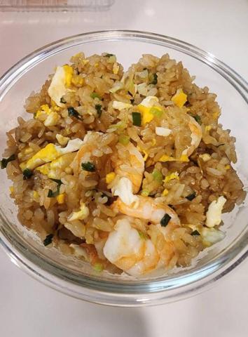葉純君 - 蝦仁蛋炒飯