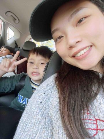 提供托嬰師生比服務的專家蕭羽辰