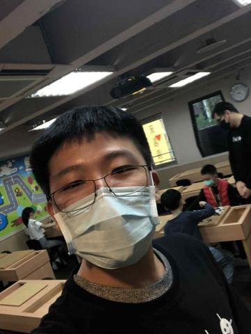 何宣澔 - 黑嘉嘉忠孝院區實習 何宣澔 - 黑嘉嘉忠孝院區實習