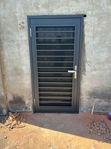 高瑞隆 - 三合一通風門