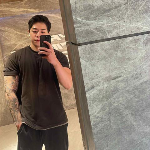 提供cpr服務的專家Max Kao