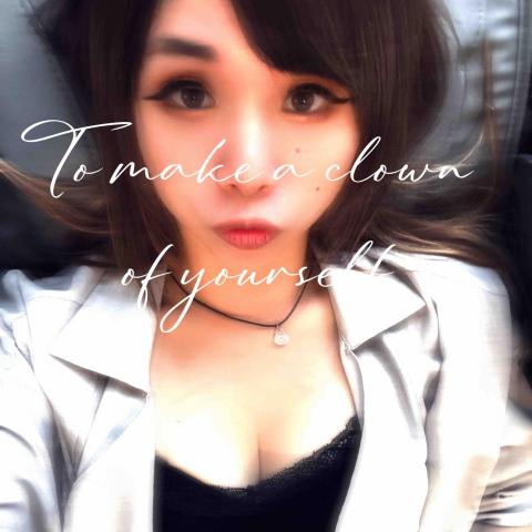 提供攝影技巧服務的專家周霏君