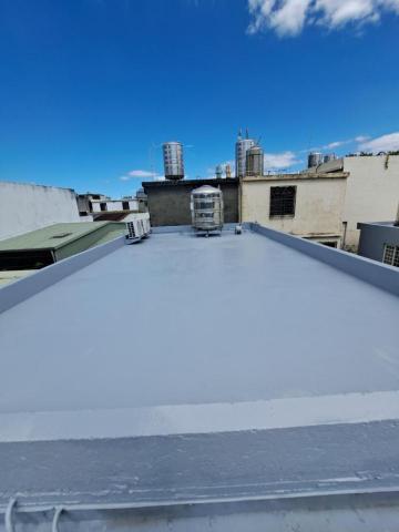 辛鴻榮 - 屋頂防水