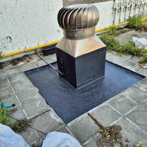 一滴不漏super pro - 頂樓管道間漏水、打除後、施作防水 一滴不漏super pro - 頂樓管道間漏水、打除後、施作防水