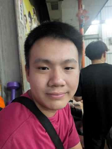 提供樓梯扶手修理服務的專家陳坤祈