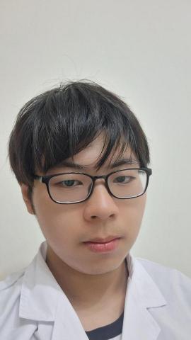 提供蔡侑霖服務的專家謝侑恩