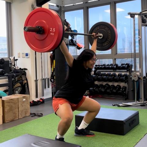 提供陽光高爾夫服務的專家Fang