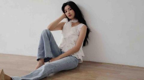 Loomi - 女裝模特