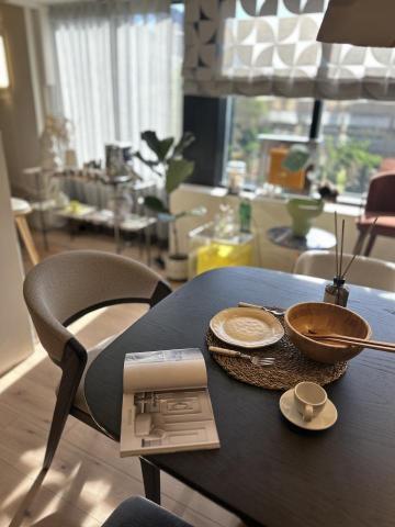 邱玉萱 -  邱玉萱 -