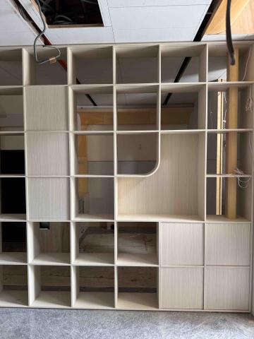 提供門片服務的專家周世璿