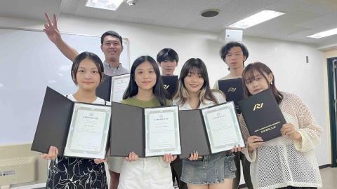 林恩慈 - 日本藥科大學研修