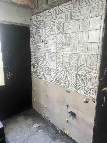 提供止滑磚服務的專家廖國榮