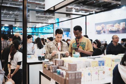 CHIENHSUN CHIU -  CHIENHSUN CHIU -