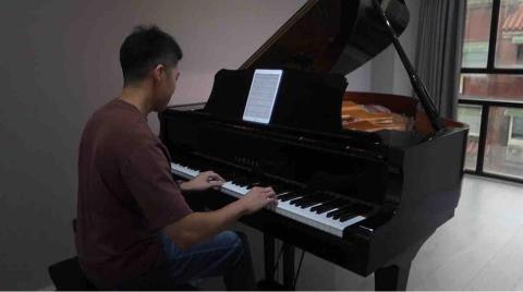 Violetta Piano & Clarinet - 成人鋼琴 Adult Piano Lesson Violetta Piano & Clarinet - 成人鋼琴 Adult Piano Lesson
