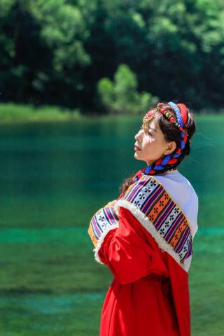 山海攝影工作室 - 九寨溝-人像攝影
Canon eos RP
EF 100-300mm f4.5-5.6