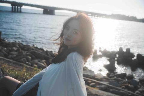 提供線上家教服務的專家鄭雅今