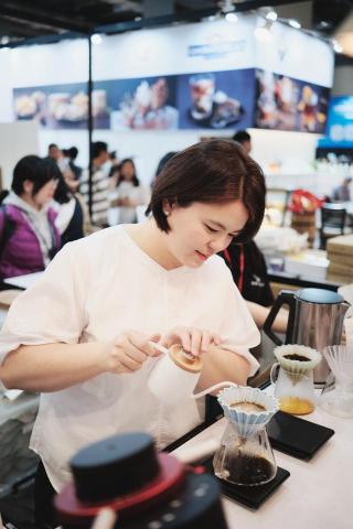 CHIENHSUN CHIU -  CHIENHSUN CHIU -