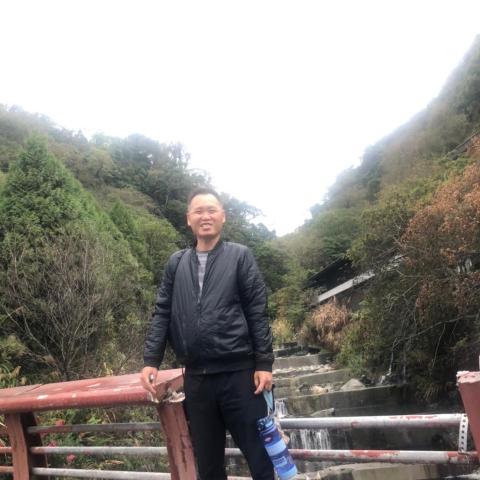 提供隔音服務的專家劉先生