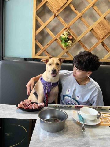 提供羽球發球機服務的專家李威辰