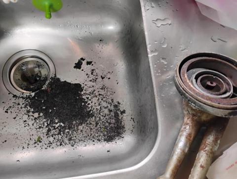 煜伸水和電維修 - 內嵌式瓦斯爐爐心積碳清除